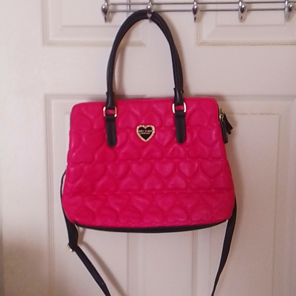 Betsey Johnson Stylish Pink Quilted Handbag